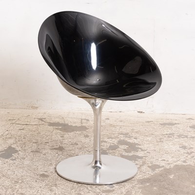 Lot 82 - Acrylic and Chromed Metal Swivel Bucket Chair