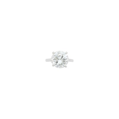 Lot 2081 - Silver and Diamond Ring