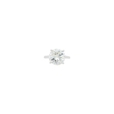 Lot 2037 - Silver and Diamond Ring