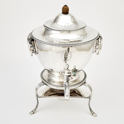 Lot 333 - George III Sterling Silver Hot Water Urn