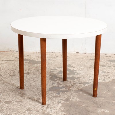 Lot 350 - Mid-Century Modern Circular Round Table