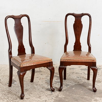 Lot 193 - Pair of Ethan Allen Chippendale-Style Chairs