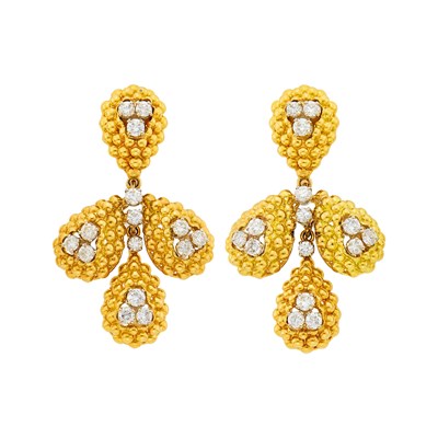 Lot 1133 - Pair of Gold and Diamond Pendant-Earrings with Interchangeable Fluted Coral and Diamond Pendants