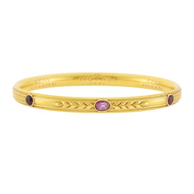 Lot 2188 - Antique Gold and Amethyst Bangle Bracelet