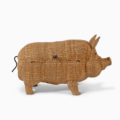 Lot 2 - Large Wicker Pig-Form Trunk