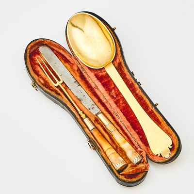 Lot 376 - German Silver Gilt and Agate Traveling Flatware Canteen