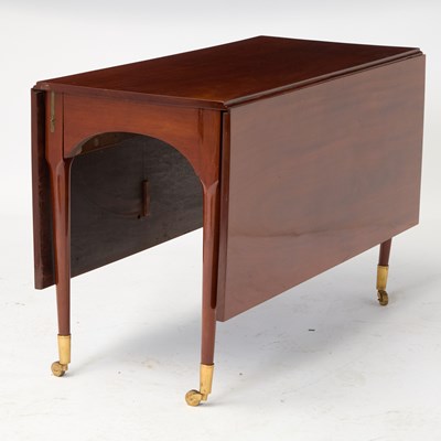 Lot 562 - Louis XVI Mahogany Drop-Leaf Table