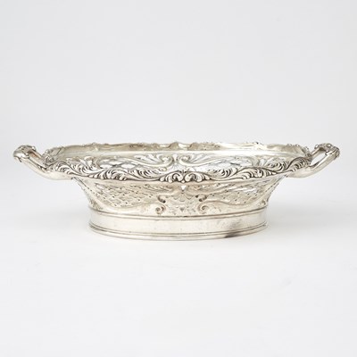 Lot 683 - J.E. Caldwell Sterling Silver Basket