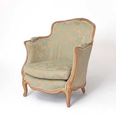 Lot 136 - Louis XV Style Painted Bergere