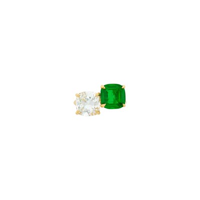 Lot 215 - Platinum, Gold, Emerald and Diamond Ring