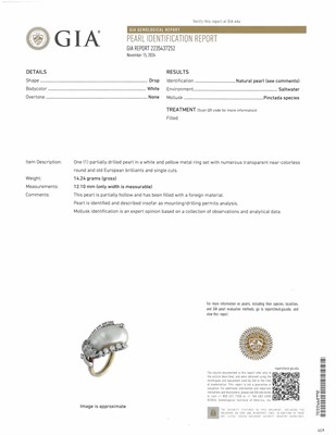 Lot 49 - Gold, Platinum, Baroque Natural Pearl and Diamond Ring