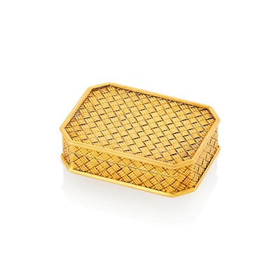 Lot 1168 - Cartier Paris Gold Basketweave Pill Box