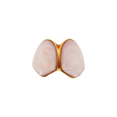 Lot Marguerite Stix Gold and Shell Ring