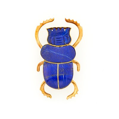 Lot 290 - Gold and Lapis Scarab Brooch