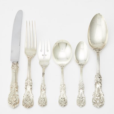 Lot 537 - Reed & Barton Sterling Silver "Francis I" Pattern Flatware Service