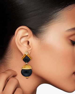 Lot 6 - Pair of Gold, Black Onyx, Diamond and Cabochon Ruby Pendant-Earrings