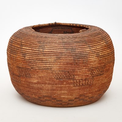 Lot 156 - Panamint Coiled Olla Basket