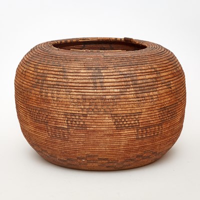 Lot 156 - Panamint Coiled Olla Basket