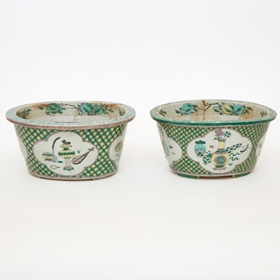 Lot 181 - A Large Pair of Chinese Famille Verte Porcelain Quatrefoil Jardinieres