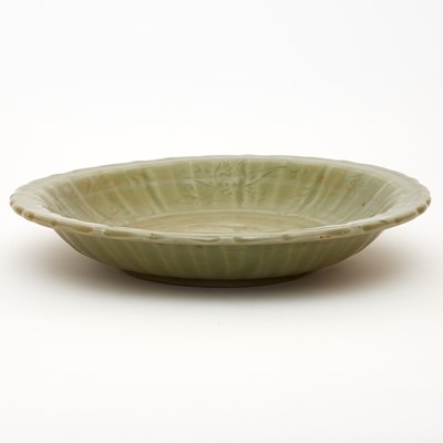 Lot 175 - A Chinese Longquan Celadon Charger