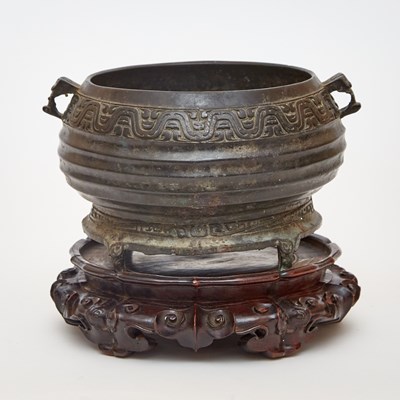 Lot 170 - A Chinese Bronze Gui-Form Censer