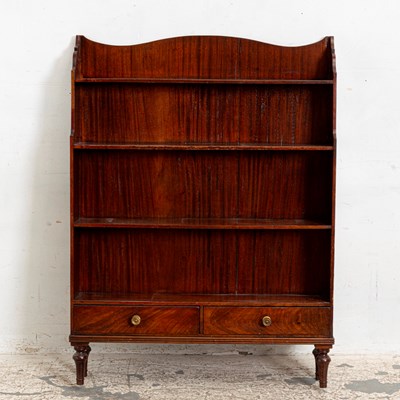 Lot 196 - Georgian Style Mahogany Shelf