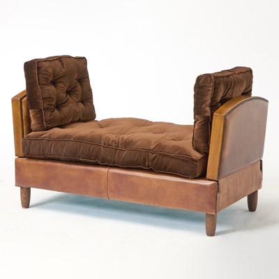 Lot 167 - Oak and Leather Upholstered Reclining Daybed