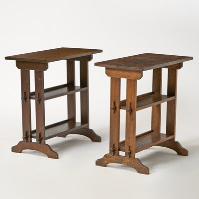 Lot 154 - Pair of The Roycrofters Oak “Little Journey” Bookstands