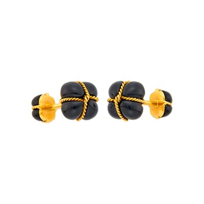 Lot 25 - Verdura Pair of Gold and Black Onyx Cufflinks