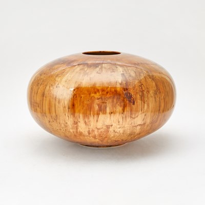 Lot 197 - Ed Moulthrop Turned Sweet Gum Vessel