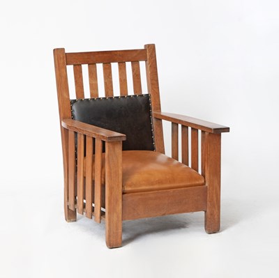 Lot 279 - Arts and Crafts Oak Lounge Chair