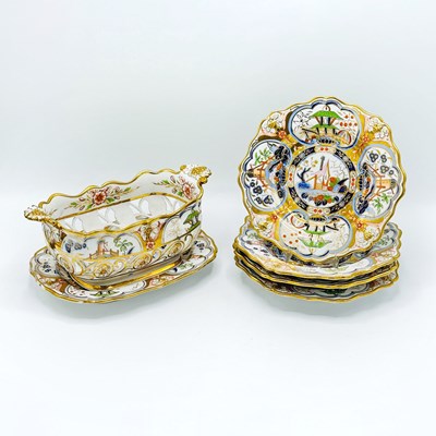 Lot 91 - Gilt and Polychrome-Decorated Porcelain Pierced Grape Basket; Together with Four Similar Plates