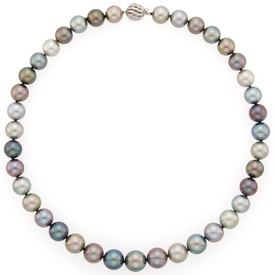 Lot 2266 - Gray Tahitian Cultured Pearl Necklace with White Gold Clasp