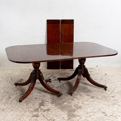 Lot 226 - Georgian Style Double Pedestal Dining Table