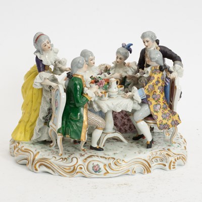 Lot 139 - French Porcelain Figural Group