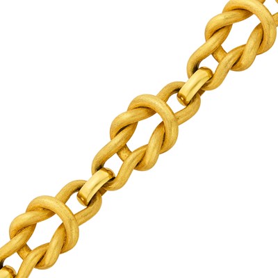 Lot 120 - Gold Knot Link Bracelet