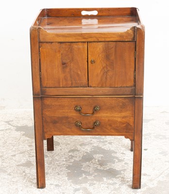 Lot 152 - George III Mahogany Bedside Cupboard