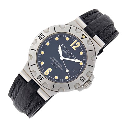 Lot 28 - Bulgari Stainless Steel 'Diagono Scuba' Wristwatch