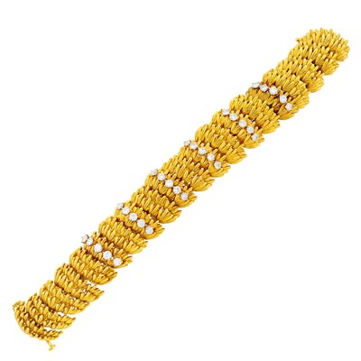 Lot 173 - Gold, Platinum and Diamond Bracelet