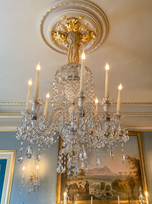 Lot 130 - George III Style Glass Eight-Light Chandelier