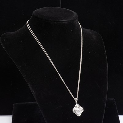 Lot 302 - 14KT White Gold and Diamond Pendant Necklace