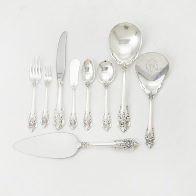 Lot 199 - Wallace Sterling Silver "Grand Baroque" Flatware Service