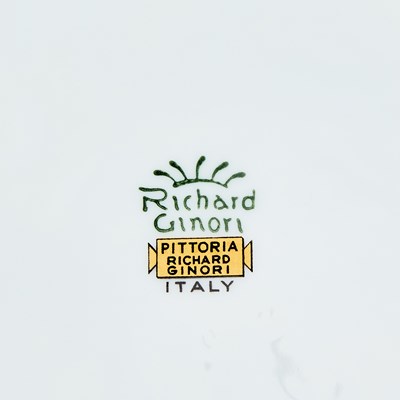 Lot 77 - Richard Ginori 'Perugia' Porcelain Partial Service