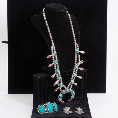 Lot 325 - Group of Native American Silver, Turquoise and Spiny Oyster Jewelry