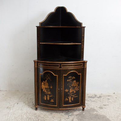 Lot 333 - Chinoiserie Decorated Corner Media Cupboard