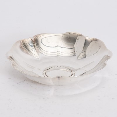 Lot 362 - Tiffany & Co. Sterling Flower-Form Dish