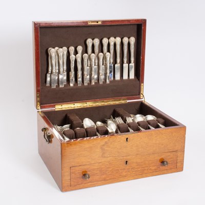 Lot 363 - Sterling Flatware Set