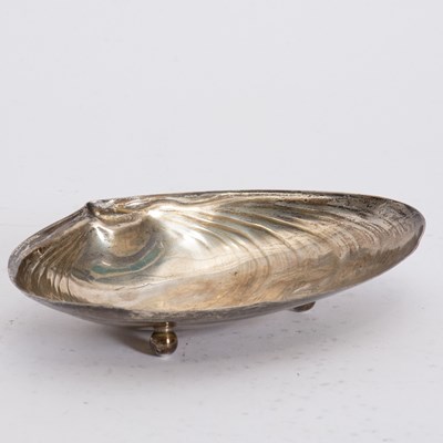 Lot 364 - Wallace Sterling Shell Form Dish