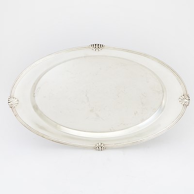 Lot 577 - Towle Sterling Silver Platter