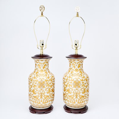 Lot 173 - Pair of Chinese Style Porcelain Lamps